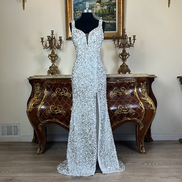 Meier Collection Dresses & Skirts - Women,formal all over sequins fitted special Occasion Evening dress